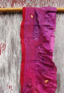 nuno felt scarf