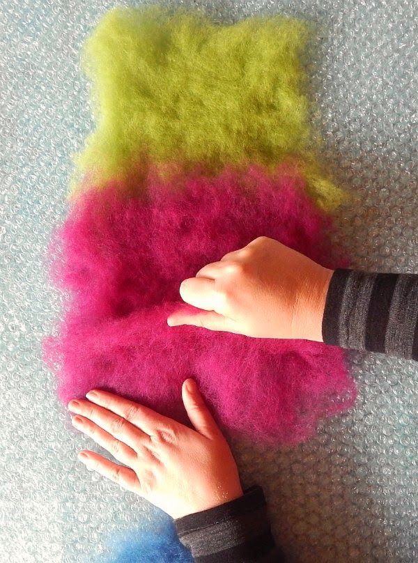 Wool Roving vs. Wool Batting – Fiona Duthie